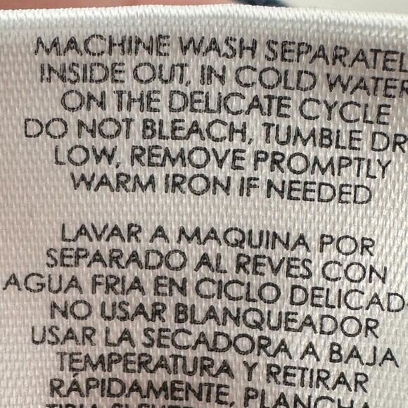 CAbi Cropped High Rise Distressed Raw Hem Straight Jeans Size 8 #5493 - Picture 10 of 10